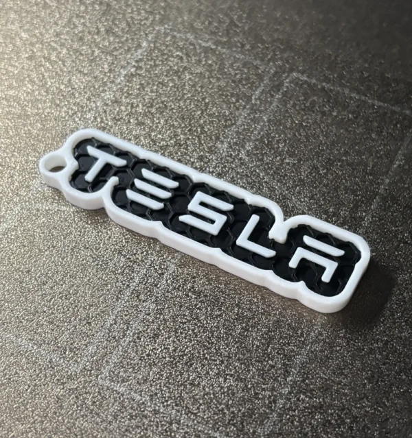 Tesla (Tekst)